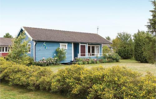Three-bedroom Holiday Home In Kopingsvik