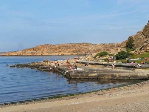 One-bedroom Holiday Home In Lysekil 11