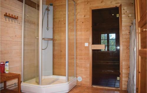 Three-bedroom Holiday Home In Torsas