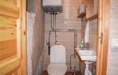 Three-bedroom Holiday Home In Torsas