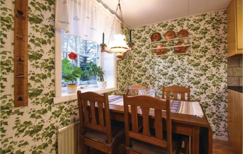 Two-bedroom Holiday Home In Vase