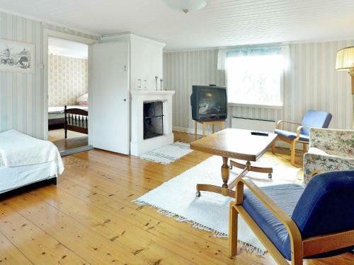 Two-bedroom Holiday Home In V�dd� 2