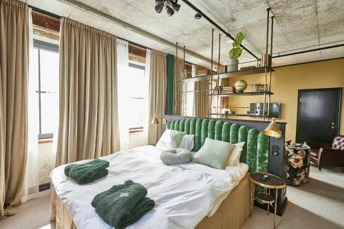 Steam Hotel