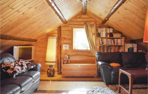 Three-bedroom Holiday Home In Fagelmara