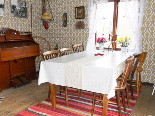 Three-bedroom Holiday Home In Ryssby