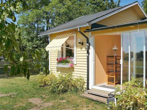 One-bedroom Holiday Home In H�stveda