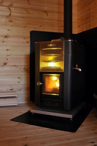 Modern Lapland Cottage With Outdoor Sauna