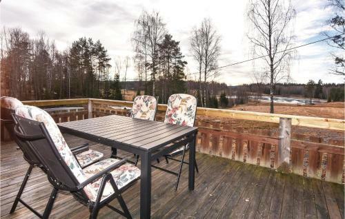 Three-bedroom Holiday Home In Arjang