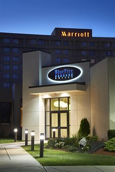 Hotel Buffalo Marriott Niagara