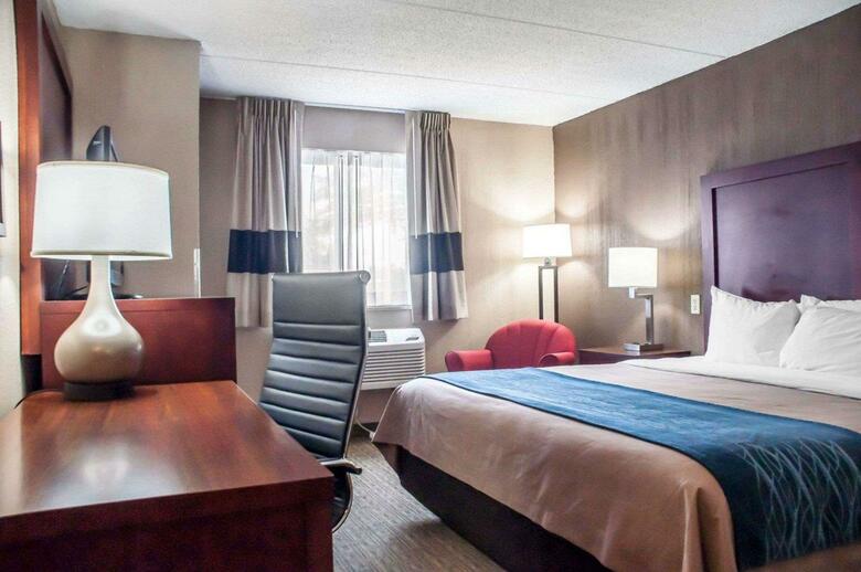 Hotel Comfort Inn University
