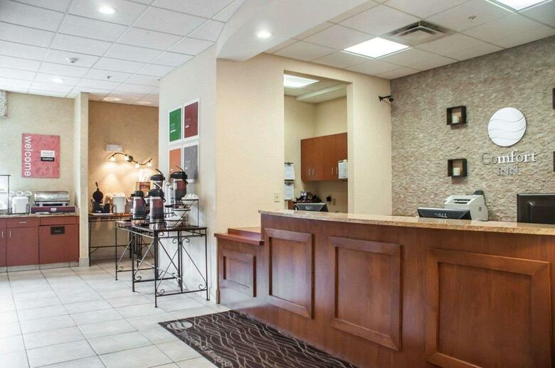 Hotel Comfort Inn University