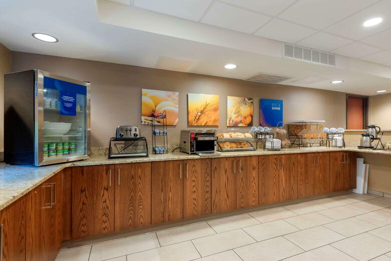 Hotel Comfort Inn University