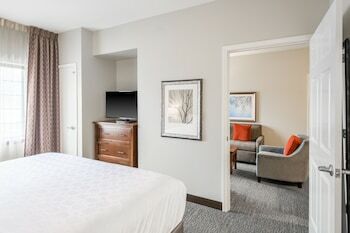 Hotel Staybridge Suites Kansas City-independence