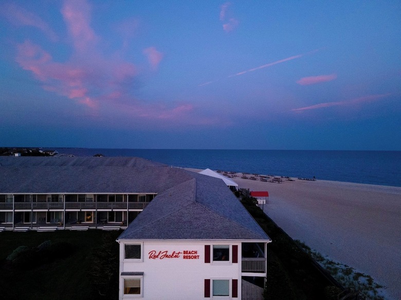 Hotel Red Jacket Beach Resort
