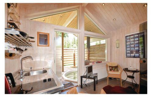 Two-bedroom Holiday Home In Broaryd