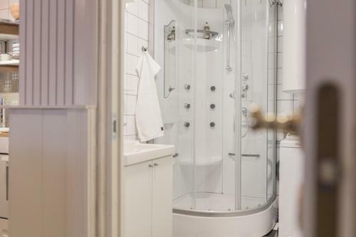 Apartamento Ladug�rdens Pub & Sal
