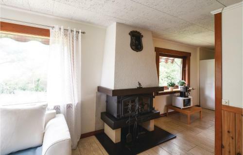 Four-bedroom Holiday Home In Karna