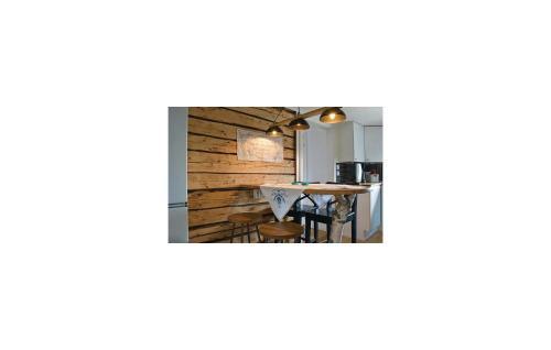 Three-bedroom Holiday Home In Lodose