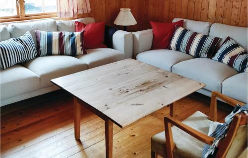 Four-bedroom Holiday Home In Killeberg