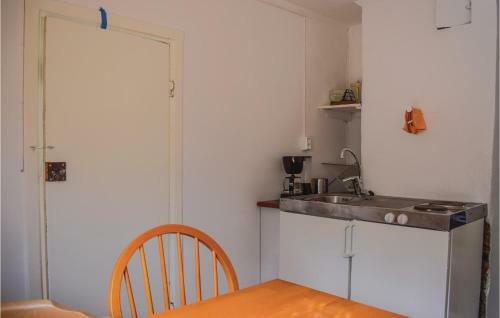 One-bedroom Holiday Home In Gullabo