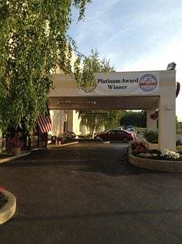 Hotel Econo Lodge Arena