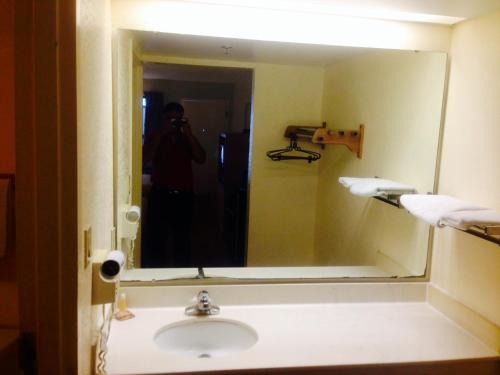 Motel Sky Suites