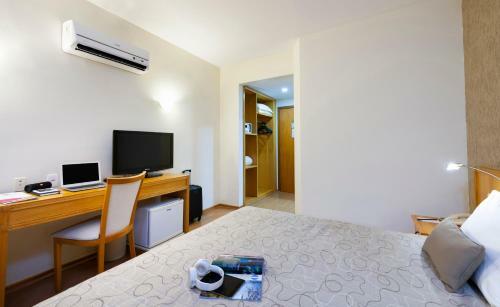 Matiz Bar�o Geraldo Hotel