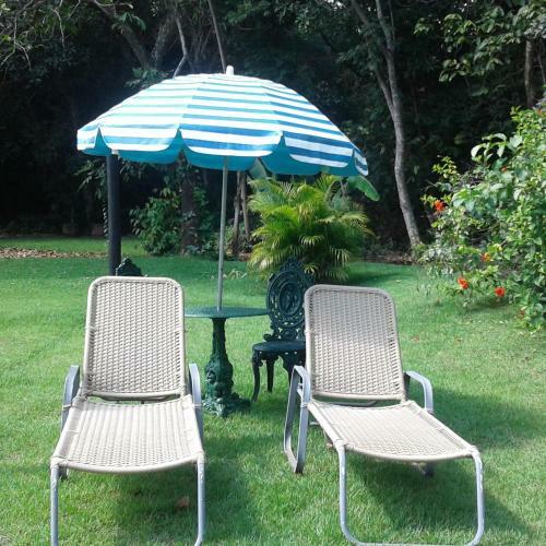 Hostal Casa De Campo Charme Da Serra Da Bodoquena