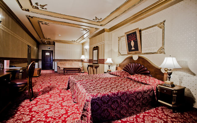 Pamporovo Hotel