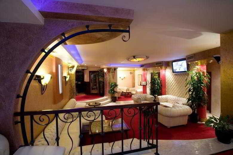 Hotel Capitol
