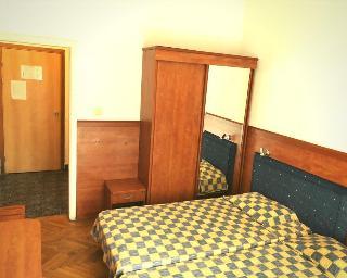 Hotel Chaika (.)