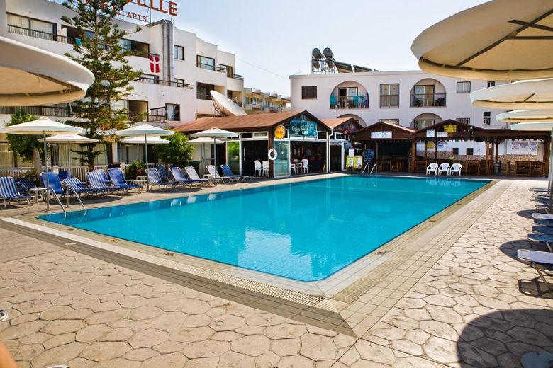 Aparthotel Christabelle