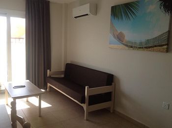 Aparthotel Christabelle