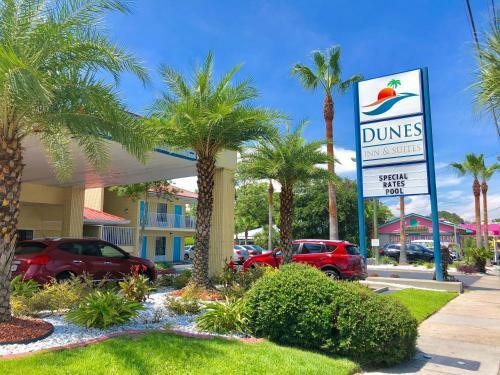 Motel Dunes Inn & Suites - Tybee Island
