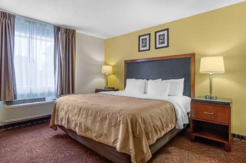 Hotel Quality Inn & Suites Lakewood