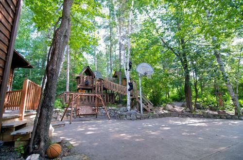 Hotel Ludlow's Island Resort