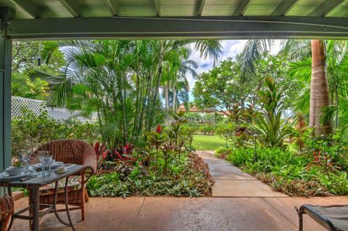 Hideaway Cove Poipu Beach