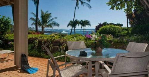 Apartamentos Whalers Cove In Poipu