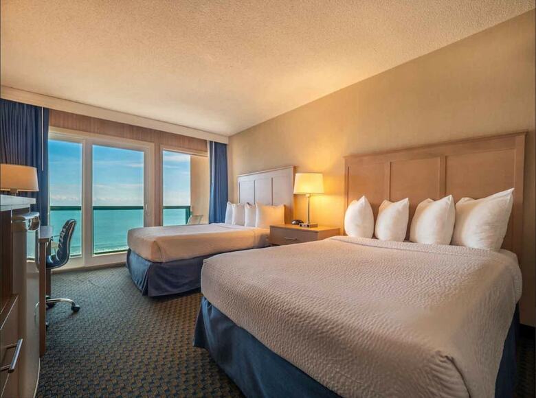 Atlantic Sands Hotel And Conference Center