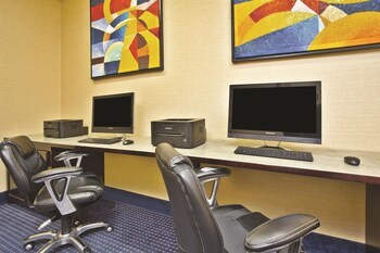 Hotel Wingate By Wyndham Mount Laurel