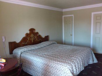 Motel Santa Ana Travel Inn