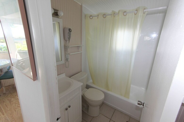 Gulf Breeze Cottages