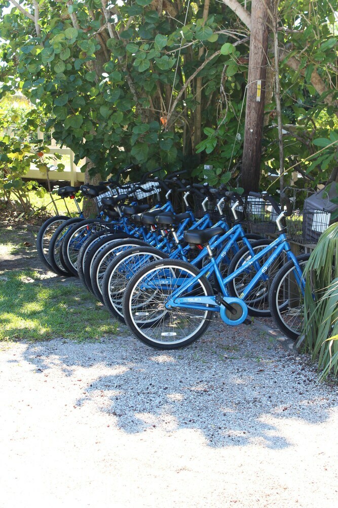 Gulf Breeze Cottages