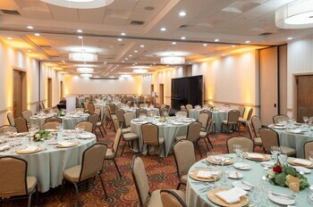 Hotel Toftrees Golf Resort And Conference Center