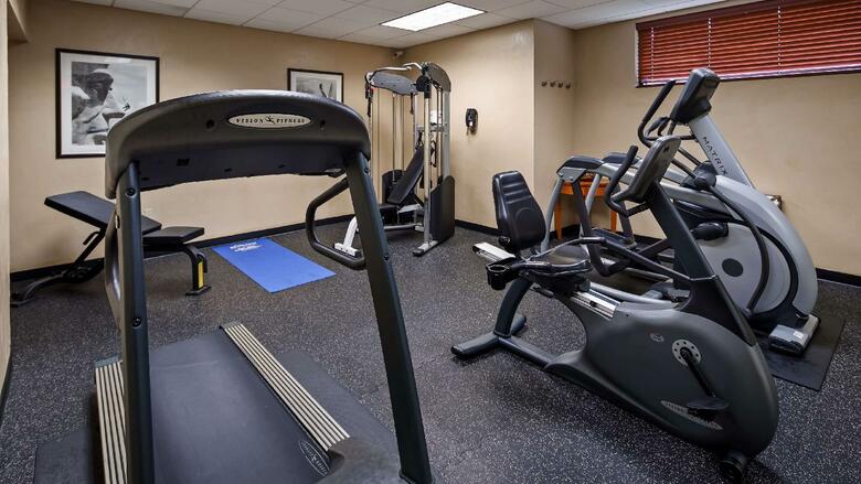 Hotel Best Western Plus Hannaford Inn & Suites