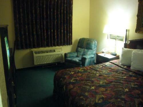 Hotel Country Hearth Inn - Bowling Green