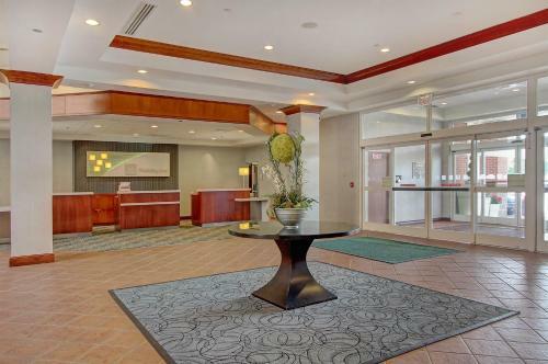 Hotel Holiday Inn University Plaza-bowling Green