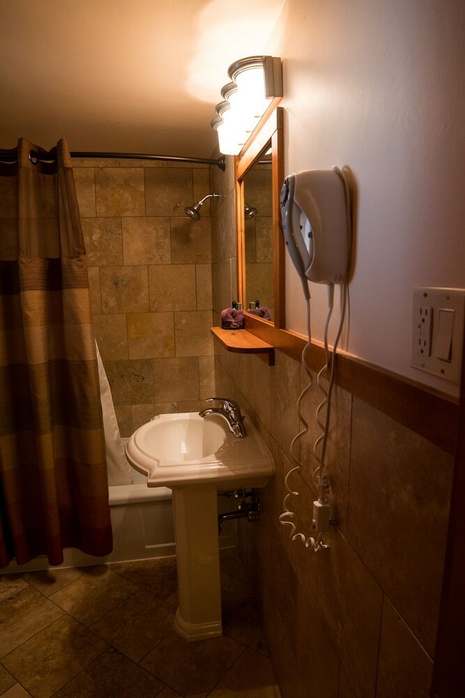 Hotel Silver Moon Inn