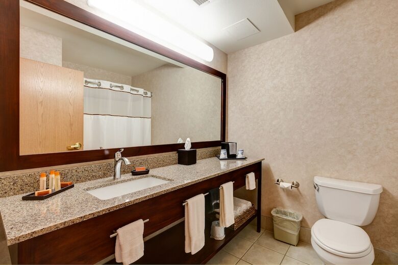 Hotel Boothill Inn And Suites