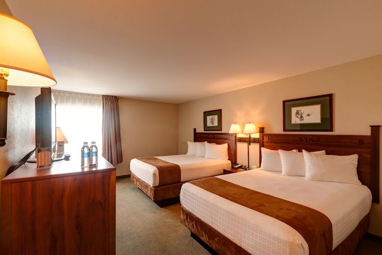 Hotel Boothill Inn And Suites